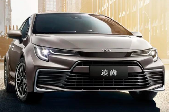 2023款丰田凌尚正式上市：“小凯美瑞”跃级登场，13.98万元起售