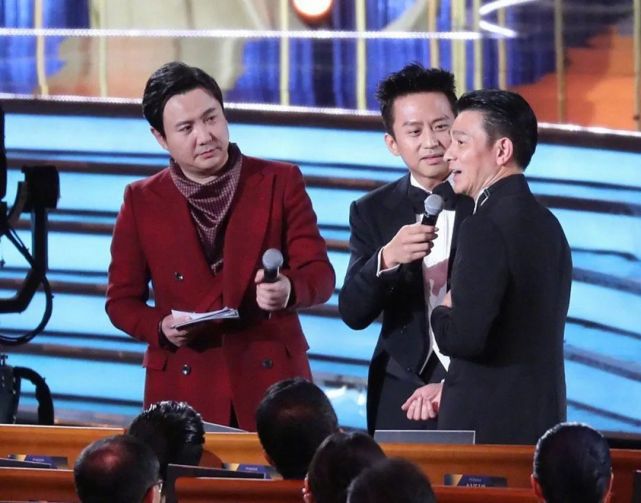 第33届中国电影金鸡奖闭幕颁奖典礼看点和亮点盘点：刘德华最耀眼