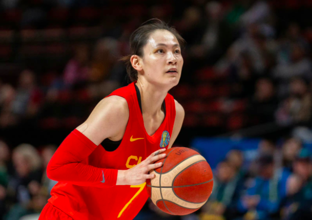 中国女篮队长登陆WNBA：火花官宣签下杨力维 韩旭之后现役第二人