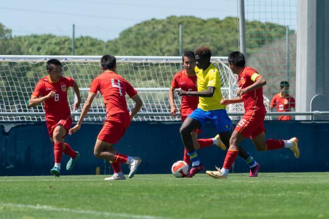 热身赛：U17国少3-1马贝拉U19，启程回国，21日再集结