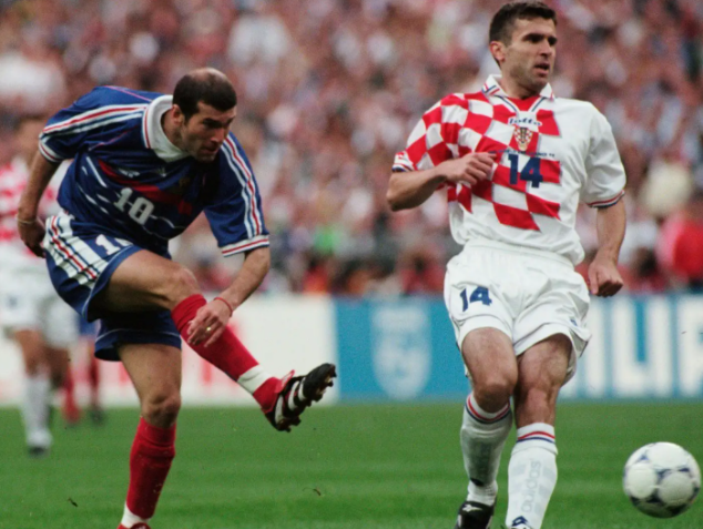 克罗地亚男足，为何能6次参加世界杯，答案在另一个国家的历史里