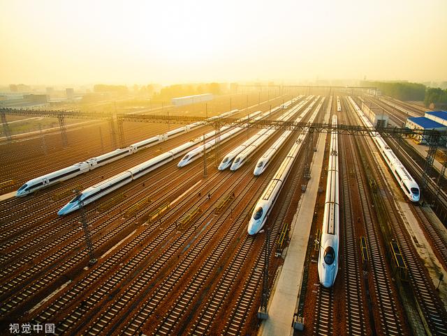 铁路五一假期运输启动：预计发送旅客1.2亿人次 超历史同期最高水平