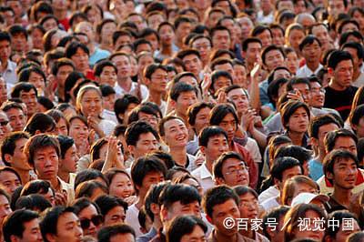 失去“第一人口大国”头衔，中国迎来挑战与转型的契机