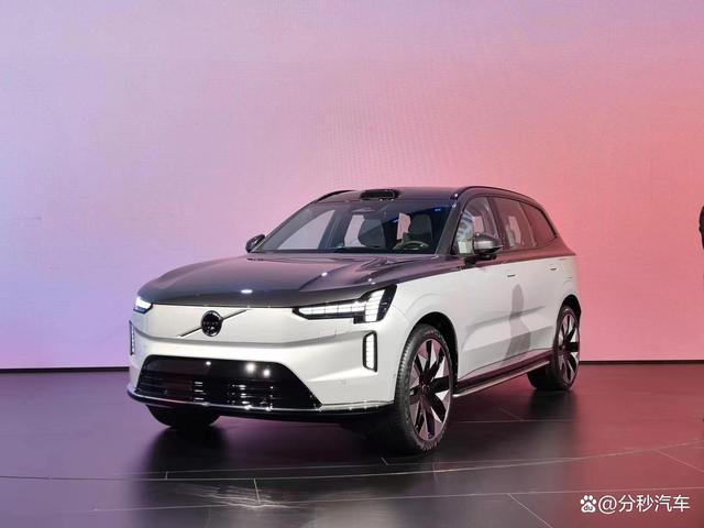 沃尔沃的王者归来，新能源大SUV车型EX90中国首秀