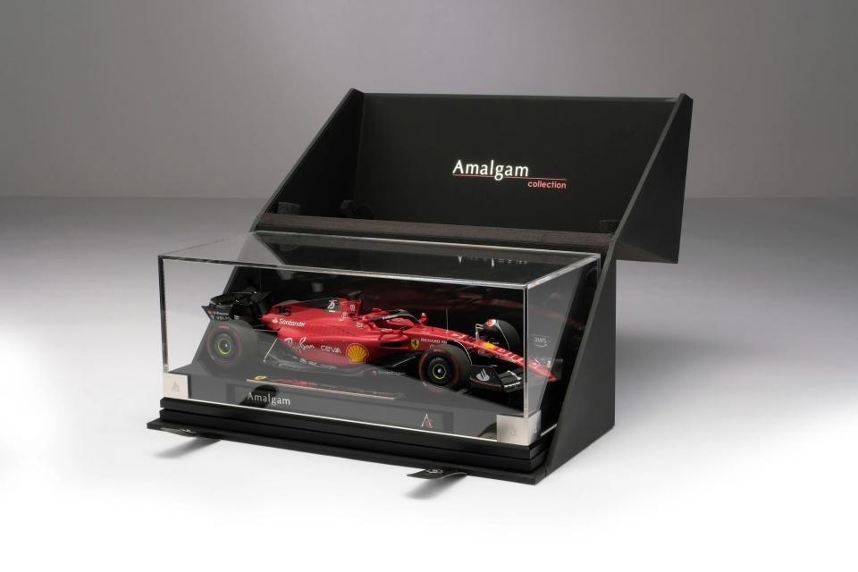 Amalgam 1：18比例法拉利F1-75赛车模型