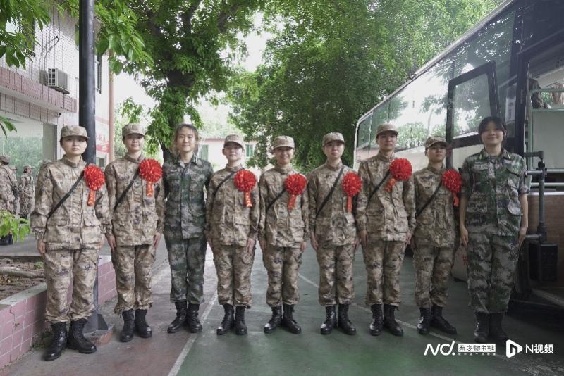 7名女孩自愿新疆戍边！广州32名新征女兵陆续奔赴军营
